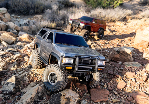 (IN-STORE PICKUP ONLY) TRX-4 NISSAN PATHFINDER SILVER (1/10) 110056-4-SLVR
